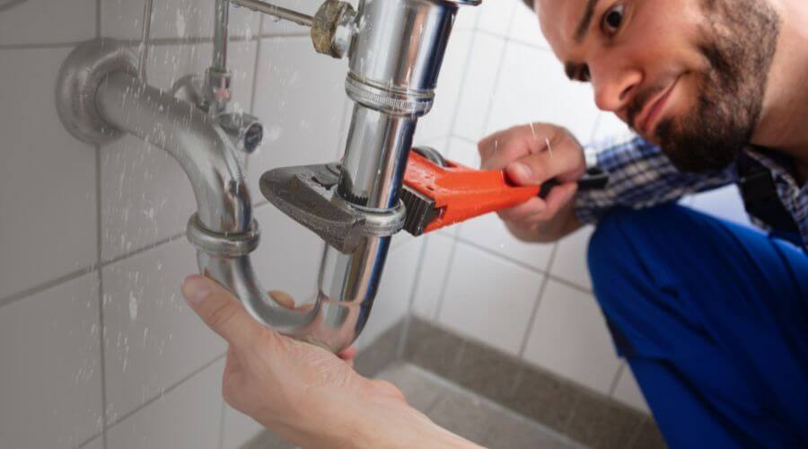 Professional same day plumber services in Uniondale, IN